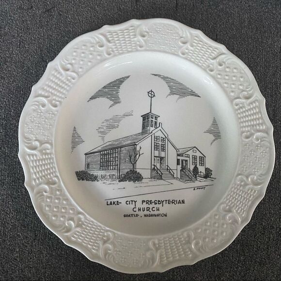 Vintage 1955 Lake City Presbyterian Church Collector Plate - Picture 1 of 4